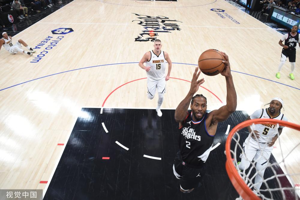 越的表现赢 越的表现赢